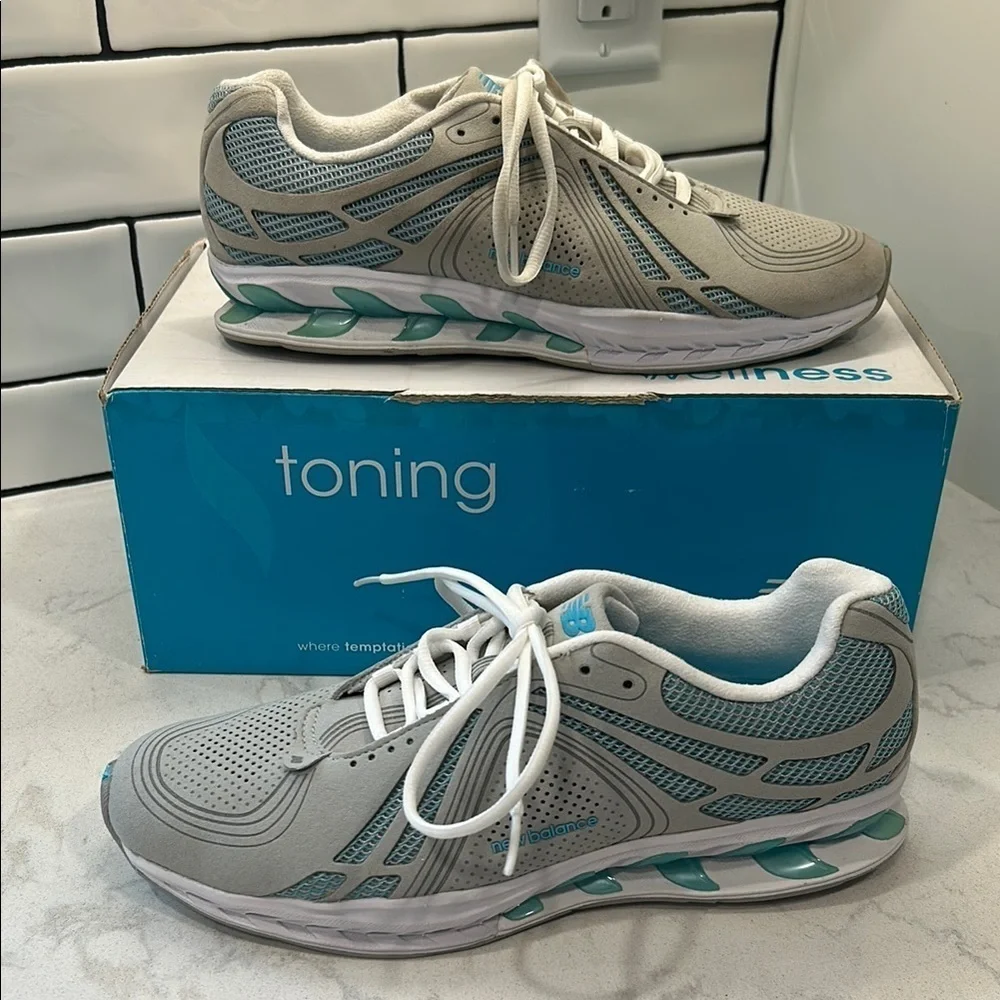 New Balance Wellness Toning Athletic Shoes‎ Size 10